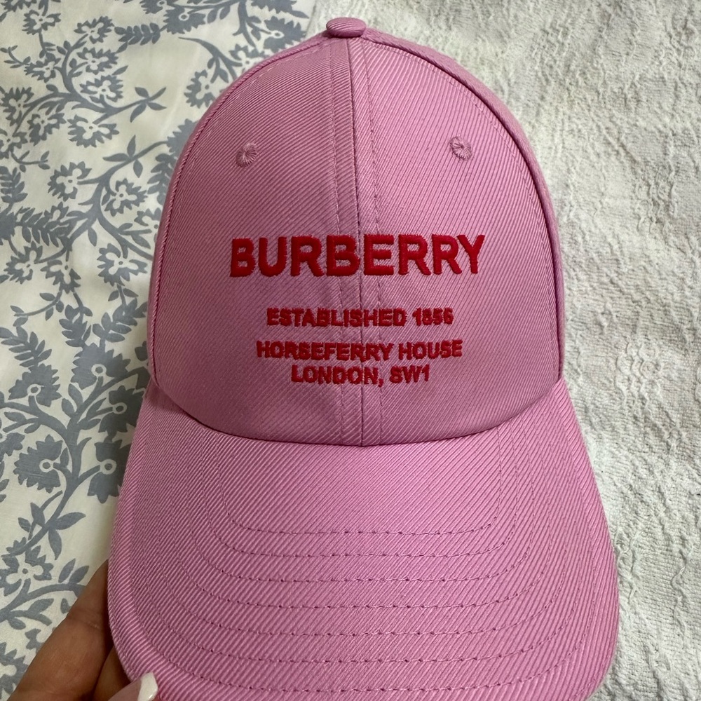 Burberry baseball cap